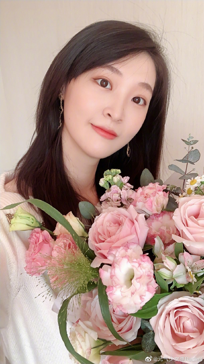 中国女明星颜值排名_2019年中国十大女明星排行榜,第一居然是她......(2)