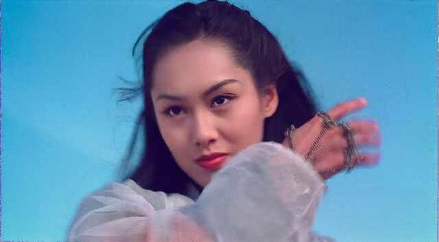 她是最美星女郎,出道便成一线明星!你的表情包