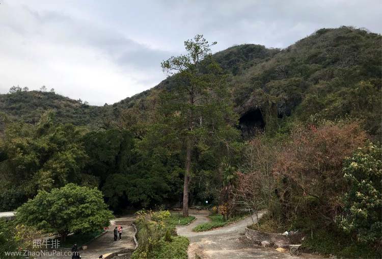 已有上亿年的历史,为旧时"连平八景"之冠,是连平县乃至河源市的著名