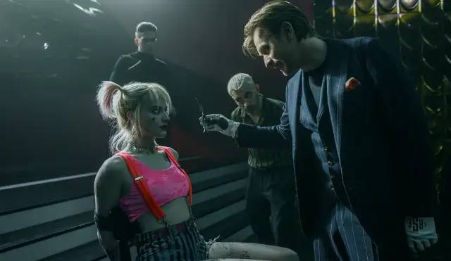 疯子小队 18b9365a7f1d4bf3ba5b0d360141ec62.jpeg