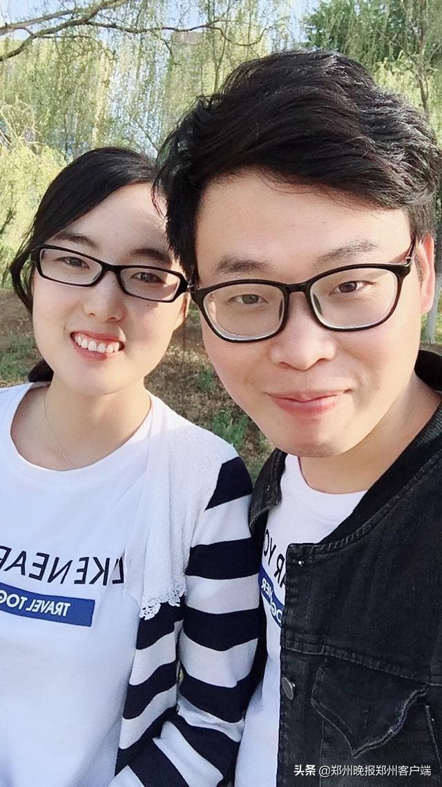 刘美婚纱照_婚纱照风格(3)