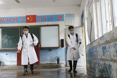 原创临近开学，学校怎么做家长才放心，教师：守规定可安心