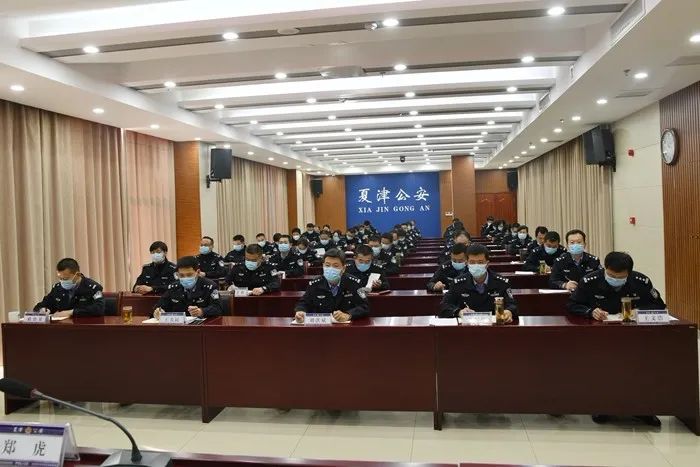 流动人口和出租房屋管理委员会_流动人口管理宣传展板(2)