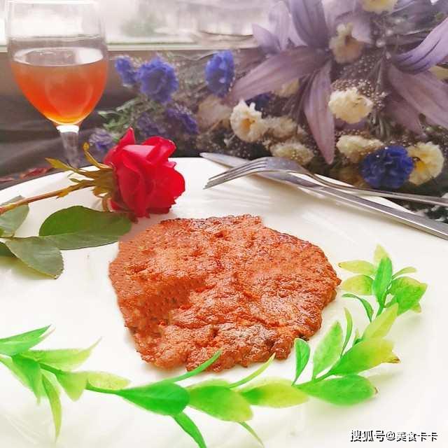 怎么样煎牛排更嫩更好吃 6790c8e7eb7b42e09798d4ab957e4b75.jpeg