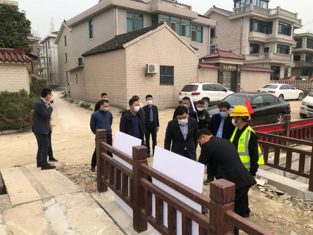 常福街道GDP_夜晚街道图片