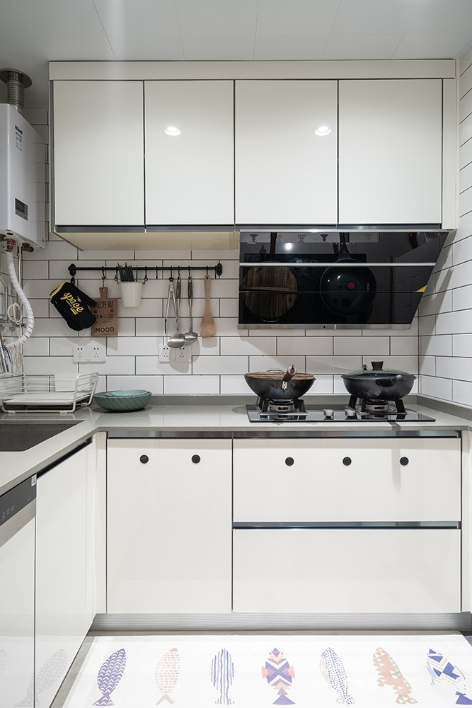 便宜实用好看的吊柜 c31d163ead234cee966fdec0a136741c.jpeg