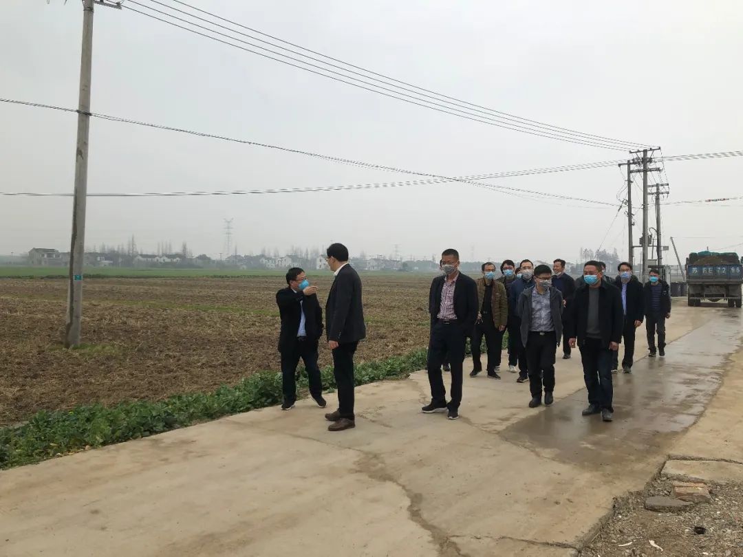 常福街道GDP_夜晚街道图片