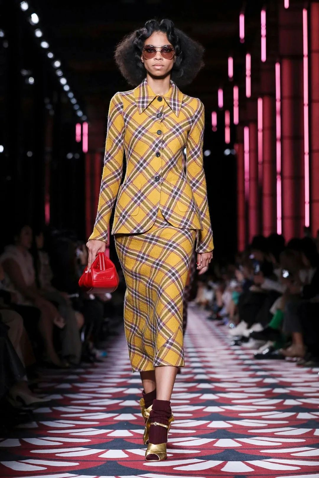 女神节 | miumiu 2020fw / 伐开心,买包包