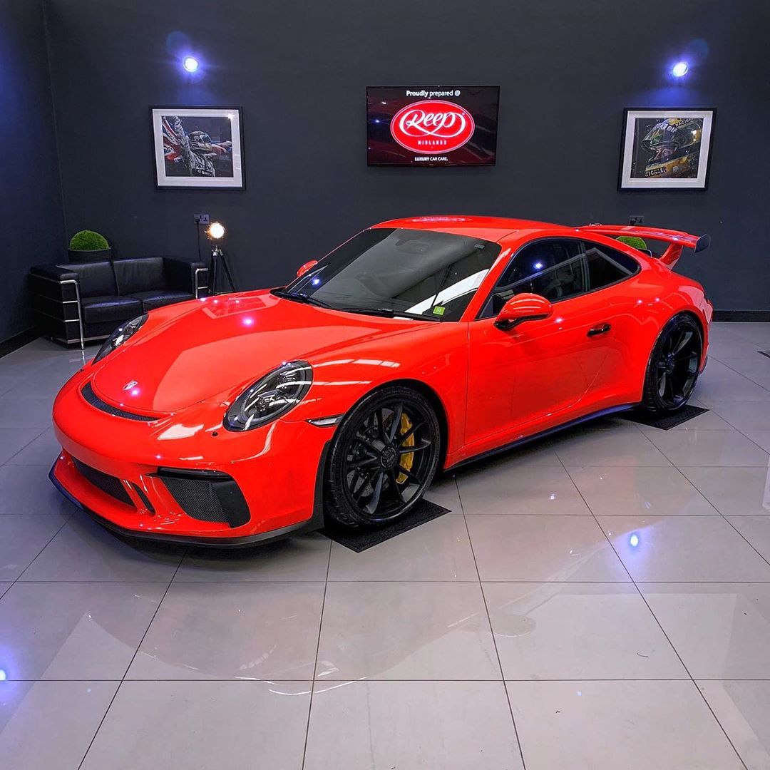 满足一切虚荣心的"熔岩橙"保时捷911 gt3 rs!