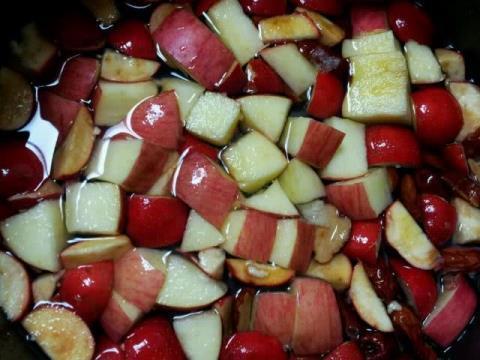 苹果加山楂加红枣的功效 2945c59a938348838e224e46c20f5236.jpeg