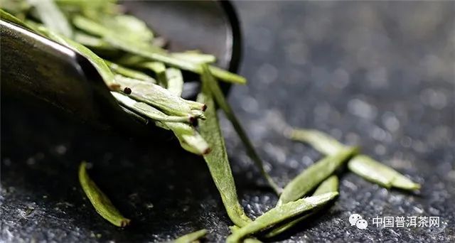 閰掑共鍊樺崠鏃犳棤鏇茶_乌岽单丛茶罐装