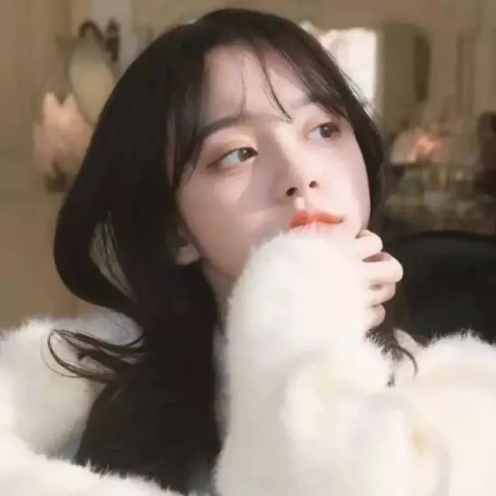 女生头像 | 牵着你的手 闭着眼睛走我也不会迷路