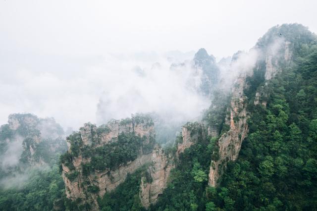 张家界四日游 - 张家界旅游会遇到的几大问题，如何更好的安排旅游计划，防坑指南