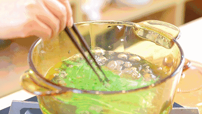 77eb4be2069c40c8b8d613d6fea57ea4.gif