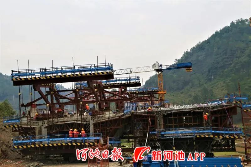 河池市多少人口_蒙古国人口多少人口(3)