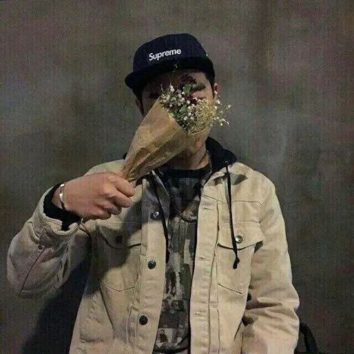 情侣头像 |可以认错 但不认输