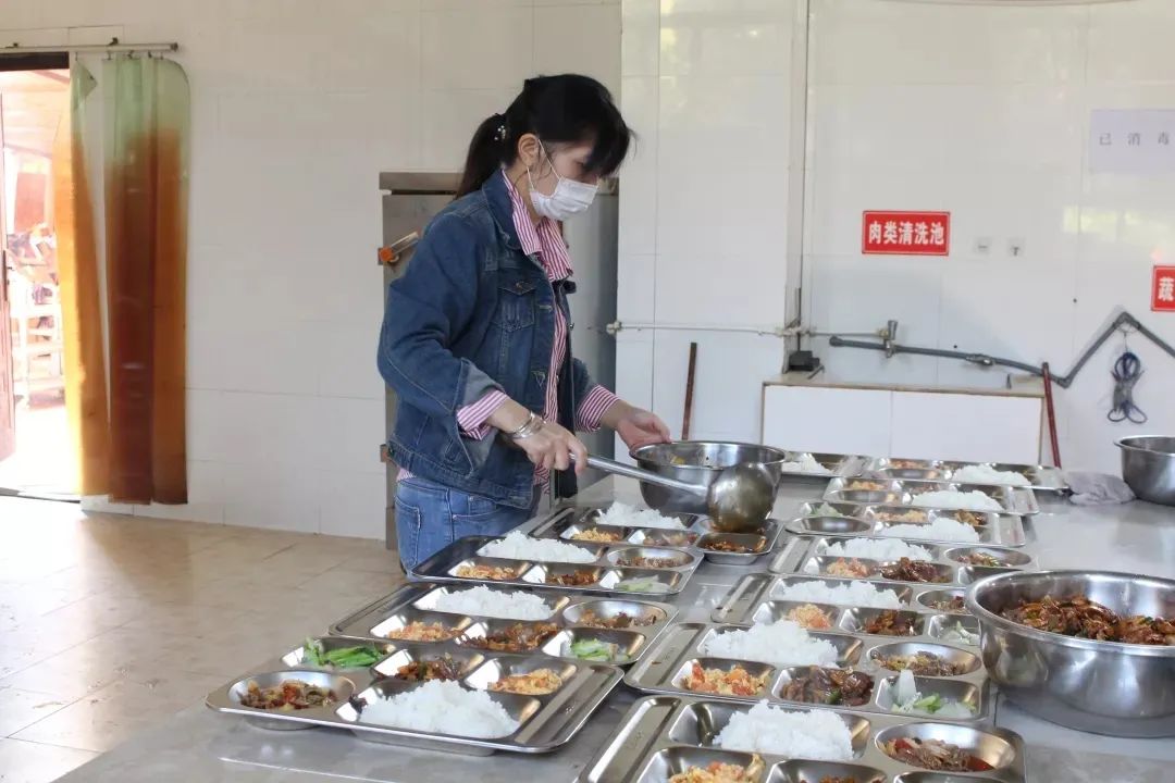 防疫复工进行时雅中线路工程川1标段在行动