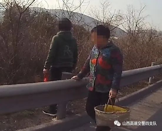 怎么快速找到村民 0d84bb67e66d4eab902d94813876e480.jpeg