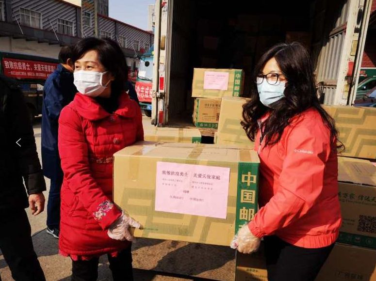 祝福三八节 致敬她力量|女企业家千方百计关爱抗疫前线英雄_袁志英