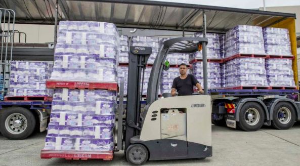 周末厕纸被抢购一空,昆州多家超市本周补货,