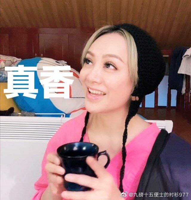 被造谣改国籍硬核反击!怼许晴骂姜文却被小奶狗