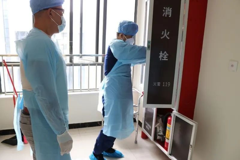 重点人口撤管年限_重点色布偶
