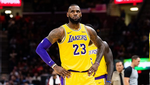 篮球明星詹姆斯照片 68e5860d348f47fa94ebccb809dd5496.jpeg