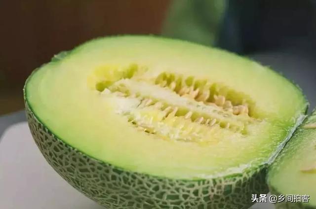 日本卖4000一个的玫珑蜜瓜,而你只需6元一斤就能买到