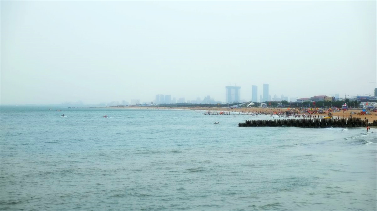 2.日照的第三海水浴场.