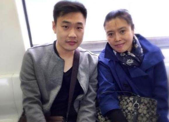 曾拿6次影后，却被孙红雷狠狠抛弃，如今面容苍
