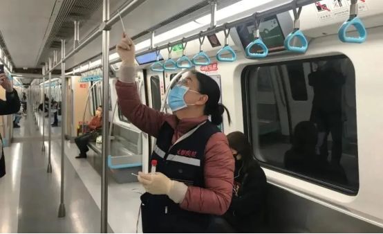 地铁怎么进不去了 b0d03a107a69487380766e3b3b13ff03.jpeg