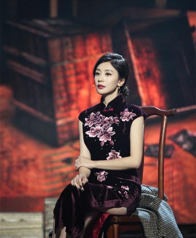 女星穿旗袍谁最美?本以为是刘亦菲,可看到贾静雯后直呼美上天