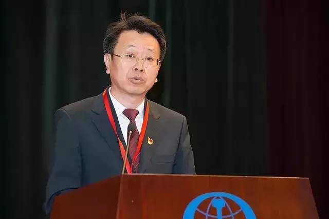 中国中铁高管董事又调整