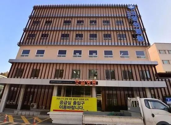 韩国护士集体辞职，我们都欠中国护士一个热搜