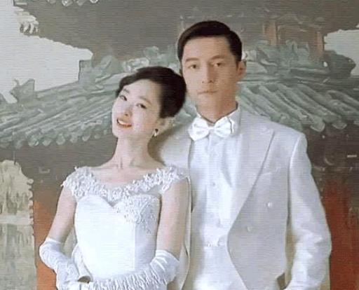 于曼丽婚纱_于曼丽婚纱照(3)