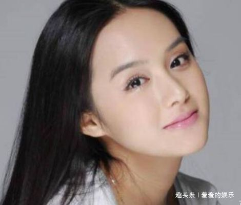 她17岁登春晚火遍全国，却嫁给外卖小哥，当初婚