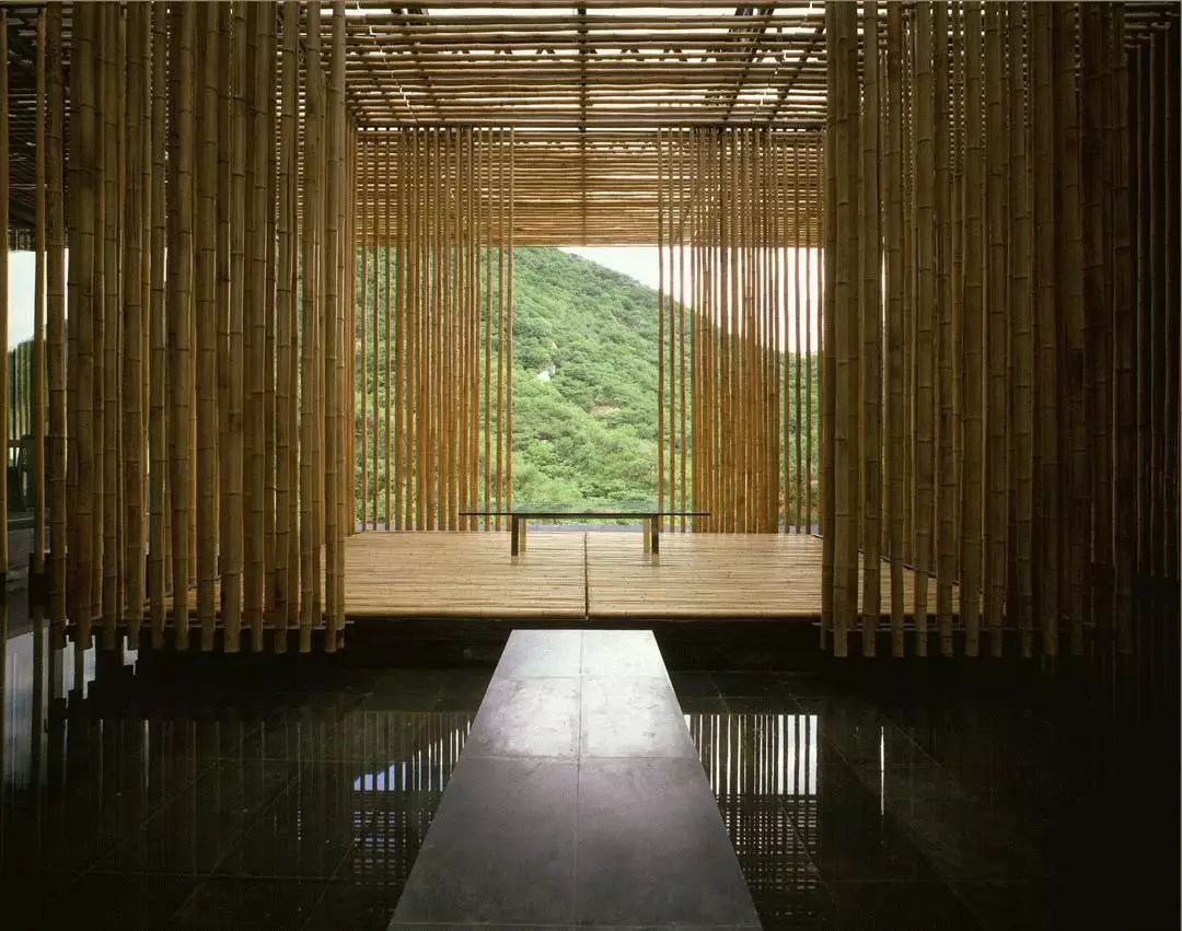 装饰札记 | 木质格栅，一种露骨的东方禅意之美_建筑