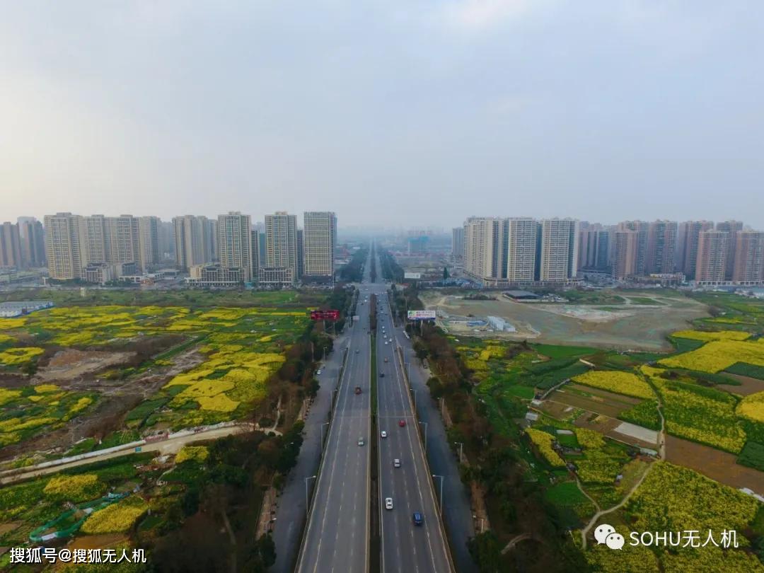 2020年2月25日17时,成都市北星大道大丰路段.