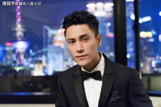 陈坤18岁儿子近照，长大后母亲基因浮现，有人猜