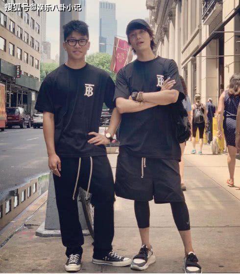 陈坤18岁儿子近照，长大后母亲基因浮现，有人猜
