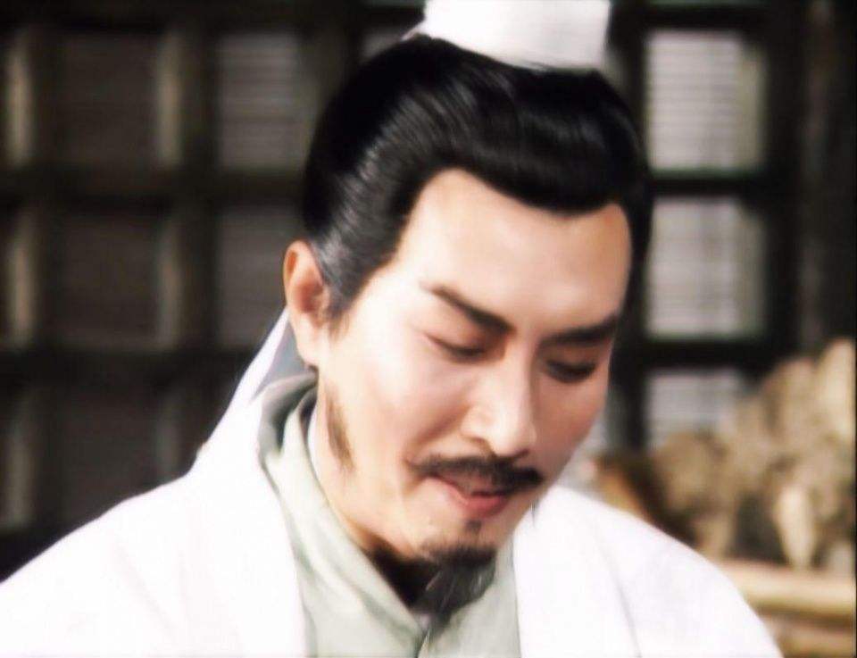 “无情”的唐国强：原配助他成名，他为何转身