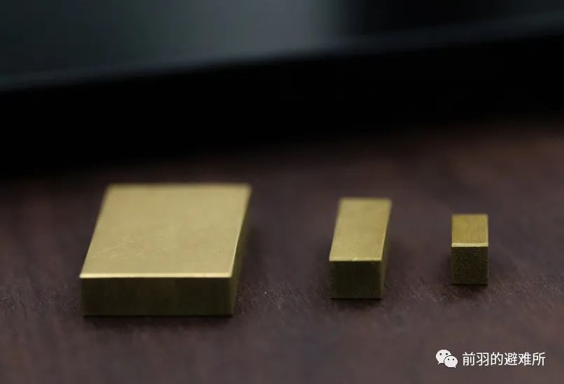 因为夹具厚度为10mm,普通铜模的略薄,所以配备了3块铜块用来垫高导热
