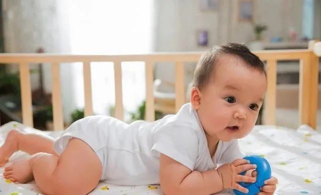 婴儿可以趴着多久 9adc24885cfd4dd9a06195b99b3973d4.jpeg