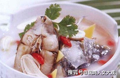 鲤鱼怎么煮好吃又营养 aec8050b192947359dfa1ee4cc42339e.png