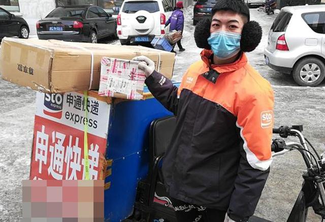 长春1万名快递员复工