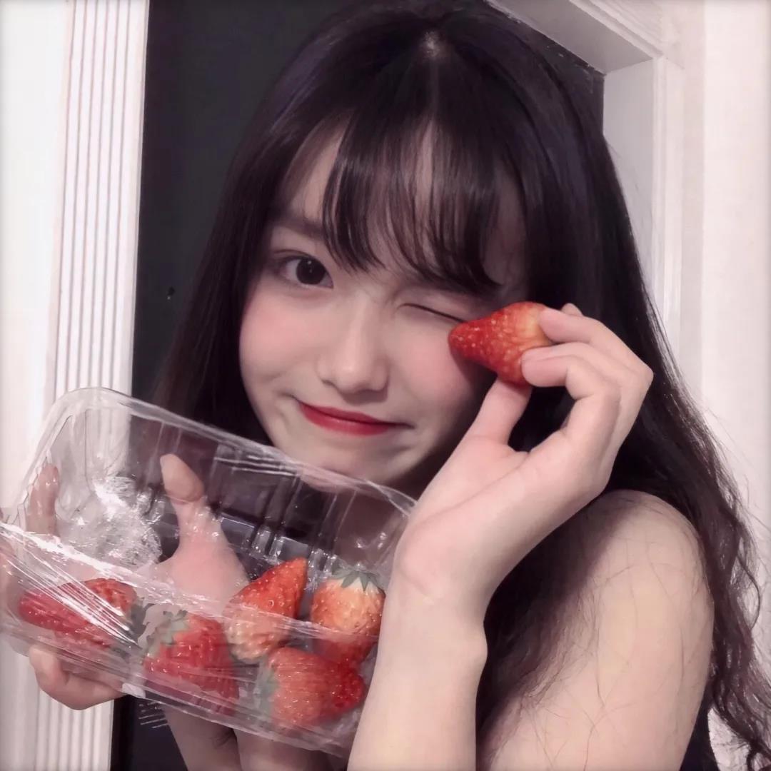 超正点女生头像成年人也是过期了的小朋友