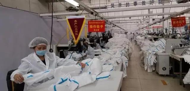 际华3502公司生产的防护服送到一线,为何让女医生突然