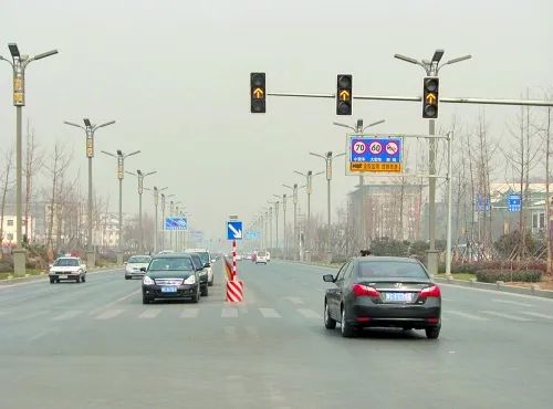 怎么样才算闯红灯图解2019 5114e565941d41e0a9572fb13ee1d4e3.jpeg