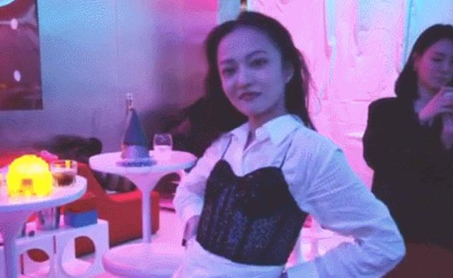 生日派对视频怎么拍 b08d876be6f24744a08bdba63d7d916b.jpeg