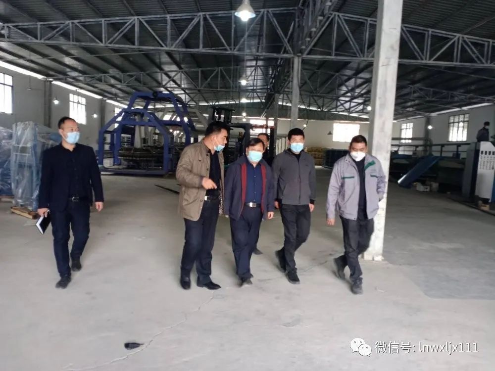 【临江动态】县委副书记陈军检查指导临江扶贫车间建设工作_陶仲军